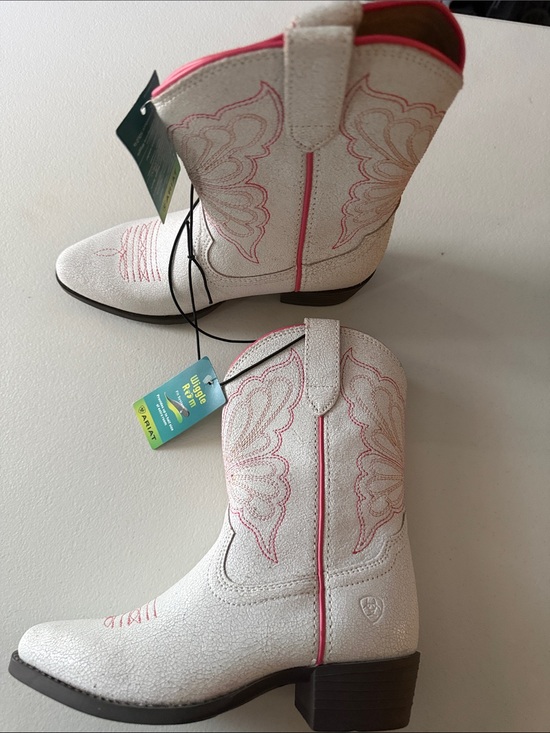Ariat Other - Ariat White Kids Western Boots with Pink Trim